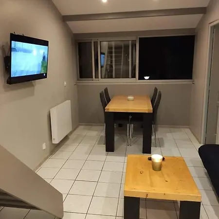 Apartament Entierement Refait A Neuf A 150 M De La